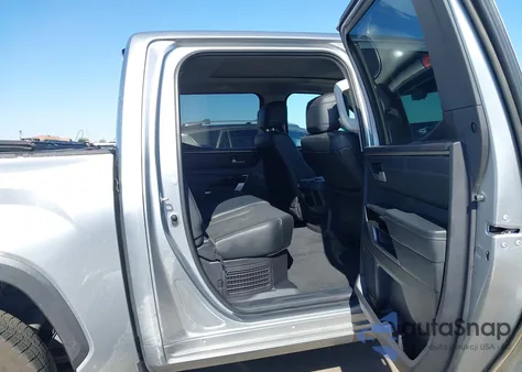 2022 Toyota Tundra Hybrid Limited из США, поврежденный, VIN 5TFJC5DB1NX008028